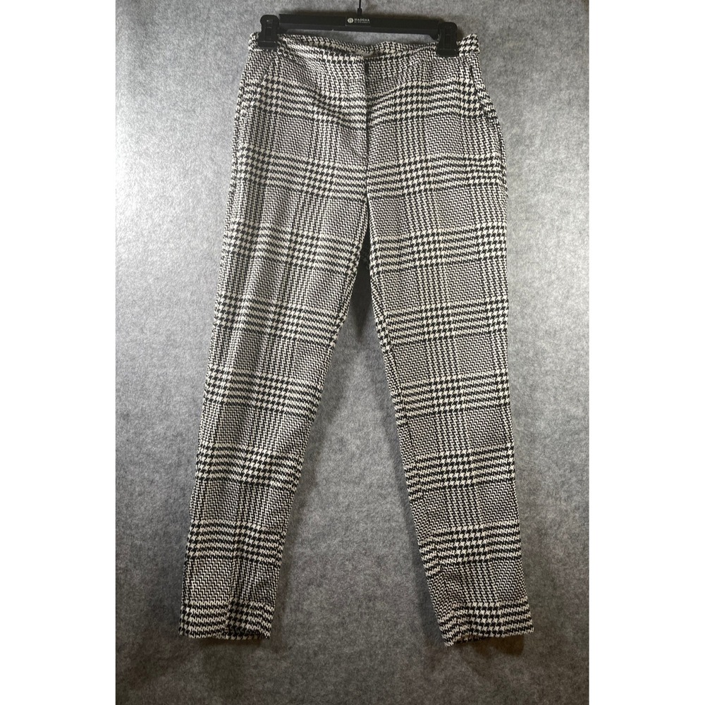 Women's H&M black and white houndstooth plaid trousers, cropped leg size 2